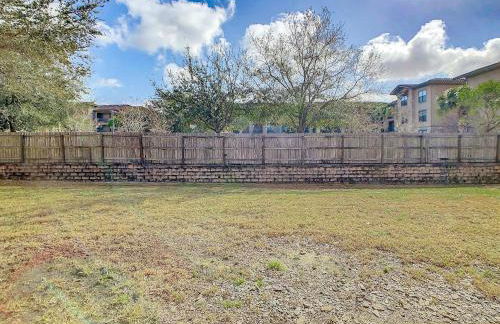 Charming & Cozy Getaway! Lazy River! - Foto 27