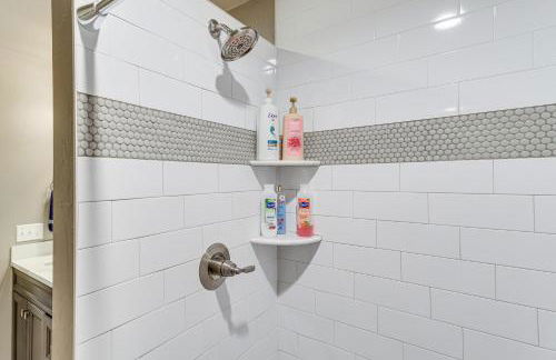 4 Mi to Dtwn Guthrie Family Home with Fire Pit! - Photo 18