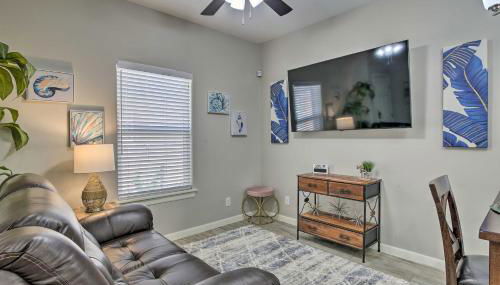 Private Patio Edinburg Couples Retreat! - Foto 5