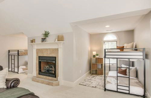 Dock and Home Theater Pet-Friendly Lake Wylie Home - Foto 17