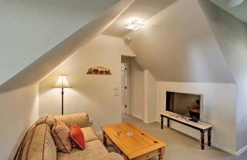 Cabin with Backyard Space - half Mi to Trinity Lake! - Foto 21