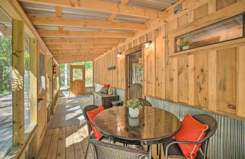 Stunning Cabin Getaway with Private Hot Tub! - Foto 22