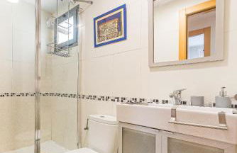 Ático con terraza y vistas, parking gratuito - Foto 43