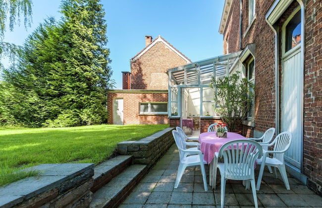 Spacious Holiday Home With Garden - Foto 12