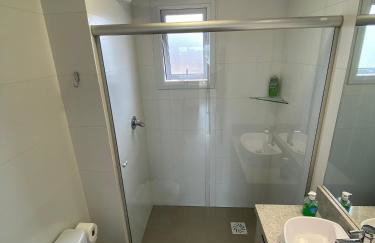 Dallas apartamentos na Via Gastronômica-Estacionamento-Amplos e equipados-Wifi - Foto 40