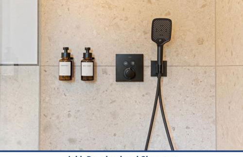 1-2 Personen - Parkplatz - Fahrradgarage - Zentrum - Küche - Balkon - WLAN - Klima - Foto 26