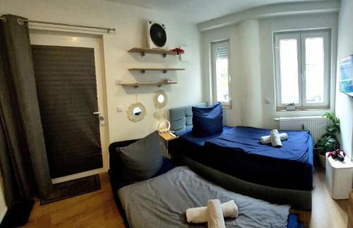 ModernesMiniZimmer-Stadtnah-SelfCheckIn-Parkplatz - Foto 10