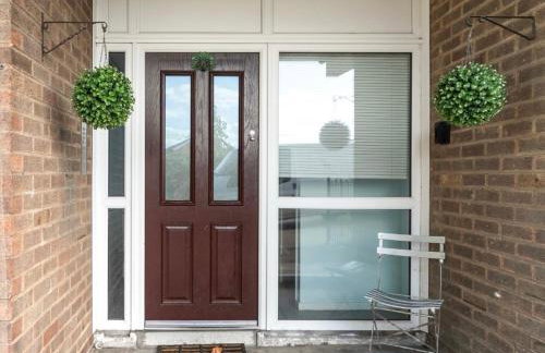 Sleek 2 Bedroom Apartment - Foto 23