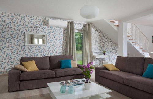 Villa Agnese, a charming pool villa surrounded by nature - Foto 18