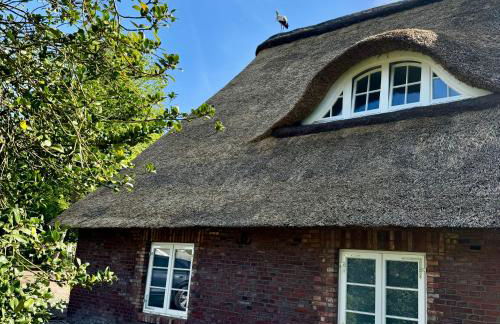 Oolt Huus No 1 I exklusives Wohnen im denkmalgeschützten Reetdachhaus - Foto 15