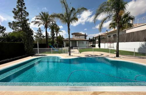 Casa Palmeras Golf Piscina y jardin privado BBQ - Foto 1