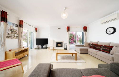 Albardeira 83 by Destination Algarve - Foto 1