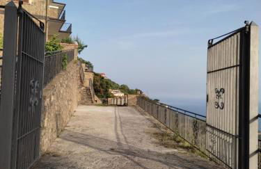 Il Ciuffo: ampia casa panoramica con parcheggio. - Foto 4