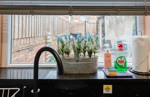 Stylish Getaway Walk to Centre and Cafés - Foto 35