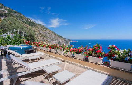 Villa Cristina -No steps-Amalfi Coast Views -Hot tube - Foto 1