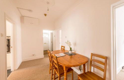 Centralised Garden Flat with FREE PARKING by Prescott Apartments - Foto 10