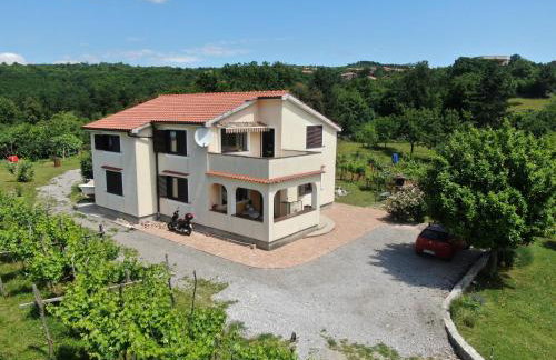 Apartmani Melia - Photo 1