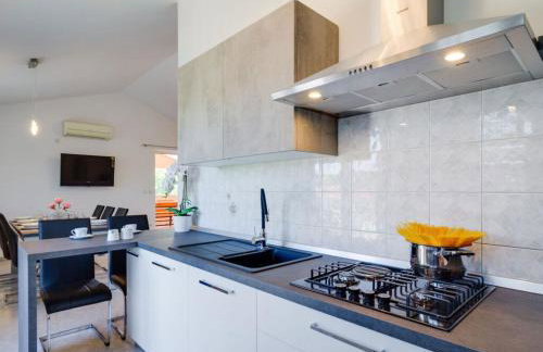 Lovely house Piljan - Foto 24