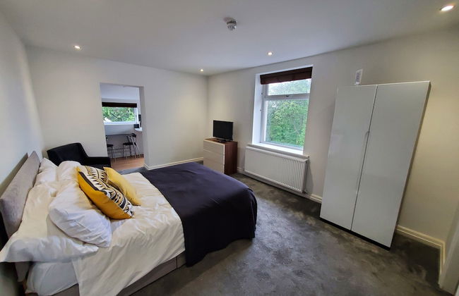 The Ashcroft Apartments - Photo 3