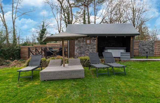 Lush Holiday Home With Bubble Bath and Sauna - Foto 40