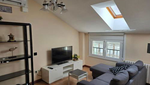 EMILIA -Claudio Moyano - Photo 1