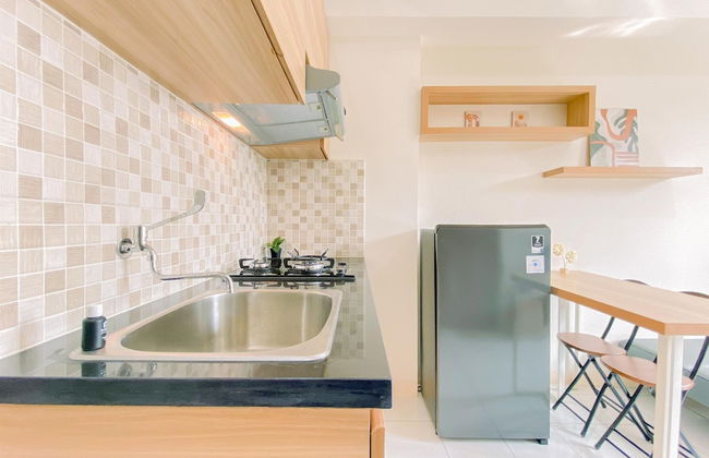 Good and Homey 2BR at Podomoro Golf View Apartment - Foto 9