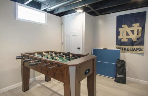 Gorgeous Notre Dame Get Away Comfy Beds WiFi Coffee Games - Foto 20