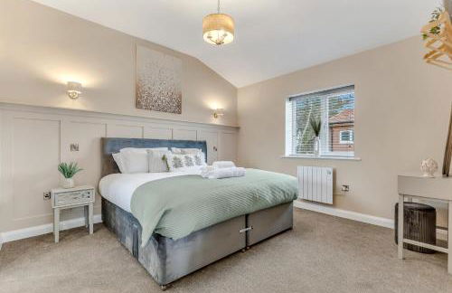 Cozy Luxury Cabin Retreat with Superking Bed - Foto 28