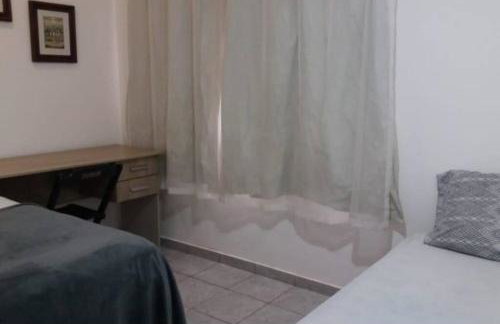 Casa Agradável, Arejada, Espaçosa, Perto de Tudo - Foto 39