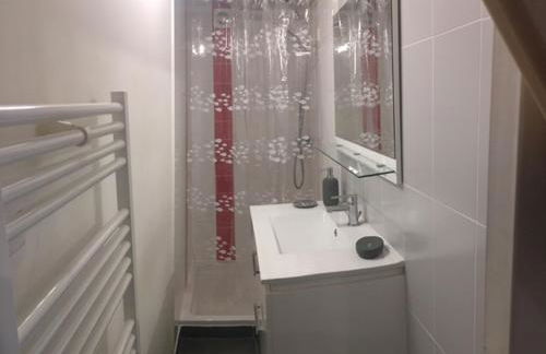 2 pièces et mezzanine dès 2 nuits - Foto 18