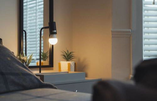 1 bed - Wifi - Pet Friendly - Harrow - Photo 12