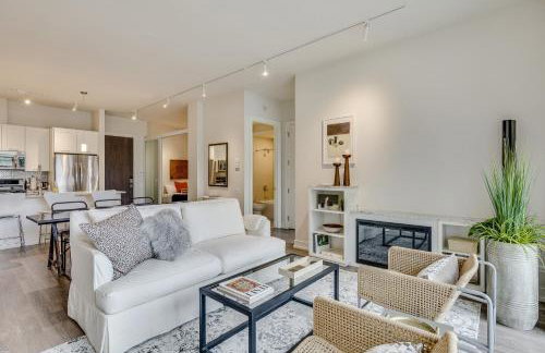 Sheridan Park Stunner! No Matter if You Are in Town for Business or Fun This Property Has You Covered apts - Photo 8