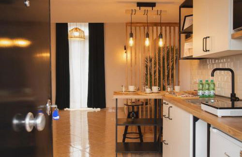 Aviothic Home - Photo 6