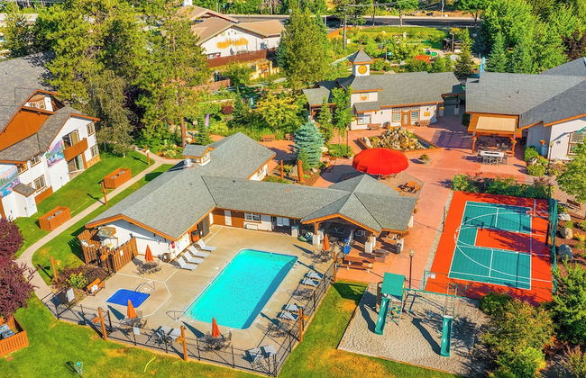 Icicle Village Blizzard Pool Parking - Foto 12