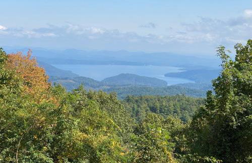 Luxury Mountain Retreat with views, fire pit, and creek - Foto 42