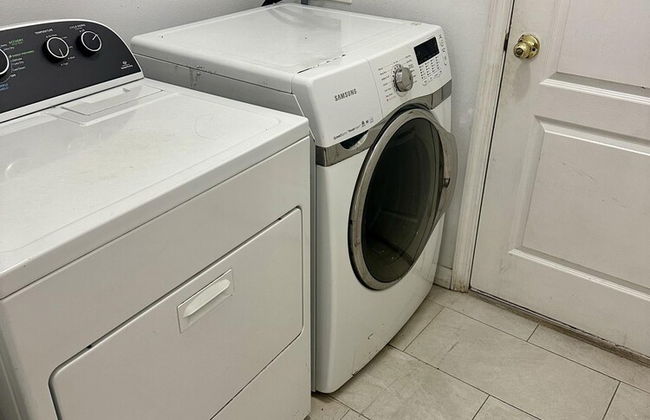 Panoramic 4BR Superior Pool Home Near Disney - Foto 16