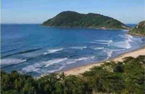 Recanto Verde-Apto na Praia do Tombo Guarujá - Foto 40