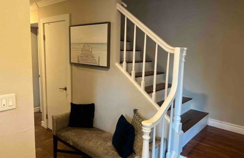 Spacious 5BR San Jose Home w Parking & Backyard - Foto 25