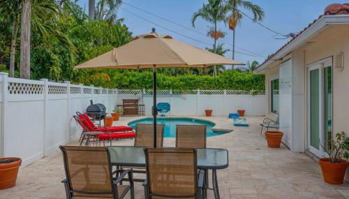 ~Villa Victoria Luxury! (Pool)~1 mile from beach - Foto 2