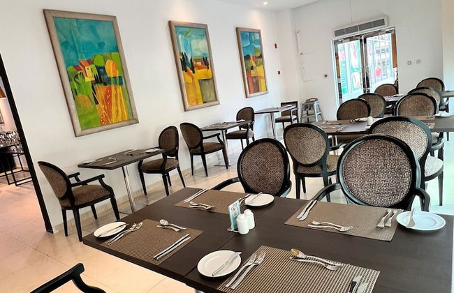 City Seasons Suites - Photo 45