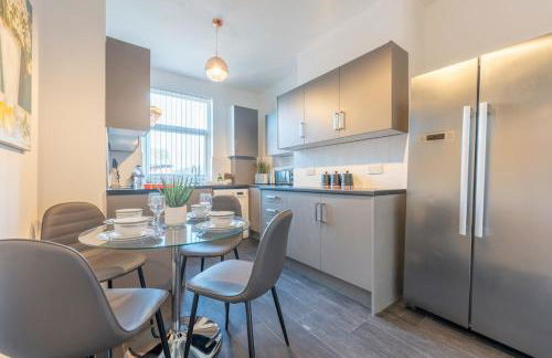 Richmond Retreat - Luxurious and comfortable spacious 2 floor apartment - Foto 29