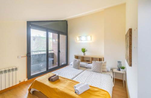 Gran chalet con amplio jardín próximo a Pamplona - Foto 41