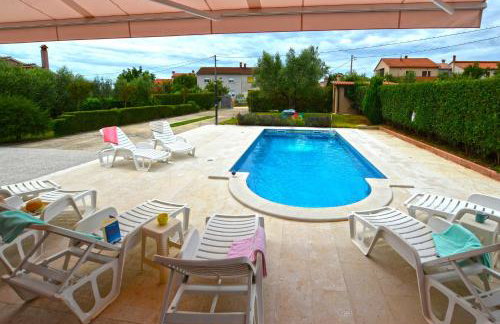 Villa Deni with private pool - Foto 8