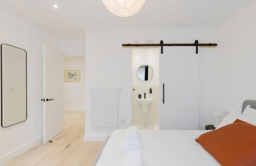 Beautifully Curated 2BD Flat Heart of East London - Foto 15