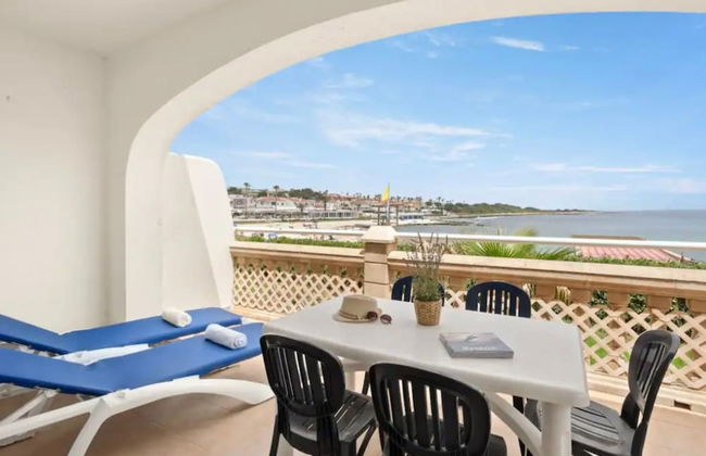 Apartamento frente a la playa con vistas - Foto 1