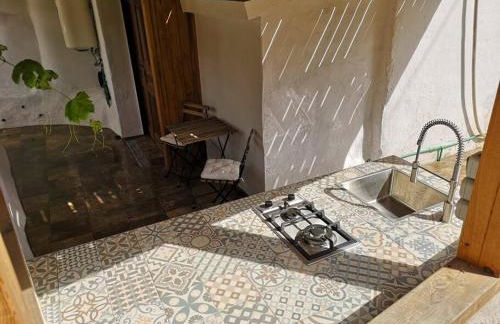 Souterrain für max 2 P., Bad, Außenküche, Garten - Foto 3