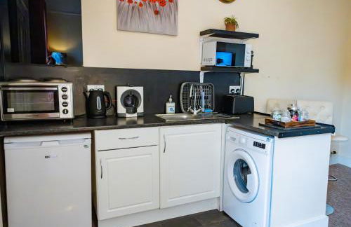 East Wing Apartment in Elgin - Foto 37