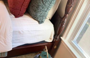 Perfect 4bdrm home with Antique & Modern Accents for Getaways - Foto 3