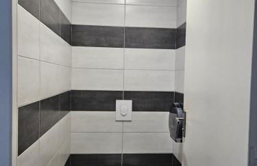 Villa avec baignoire balnéo véranda & jardin - Foto 21