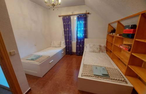 Villa con Jacuzzi exterior y Piscina cubiertos - Foto 30